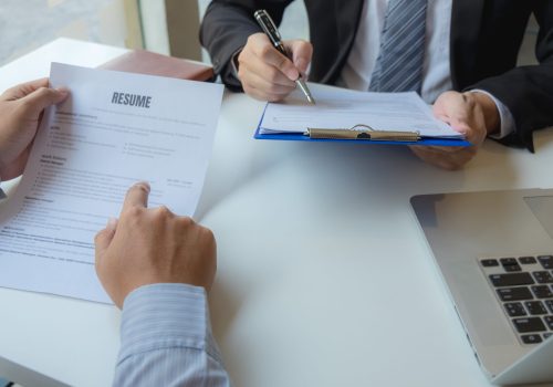 Applying for work, presenting yourself to executives, and applying for business.